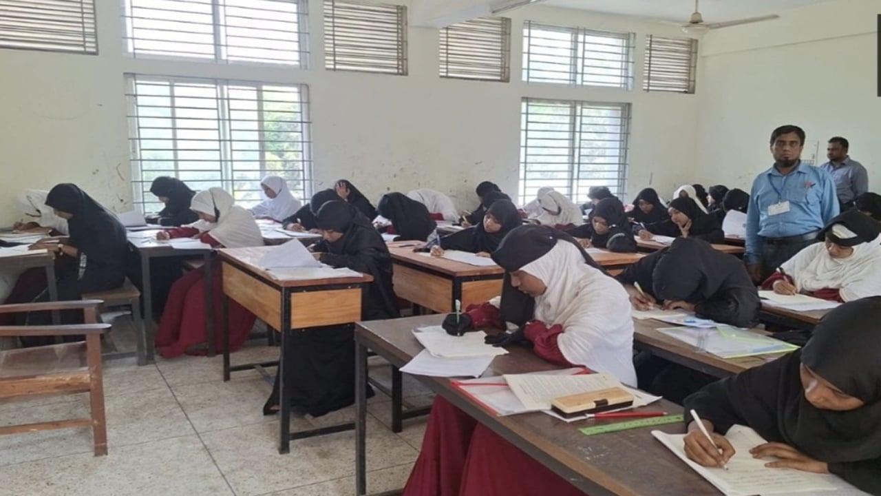 শিক্ষা মন্ত্রীর উপজেলায় ৮৩ জন এসএসসি পরীক্ষার্থী  অনুপস্থিত