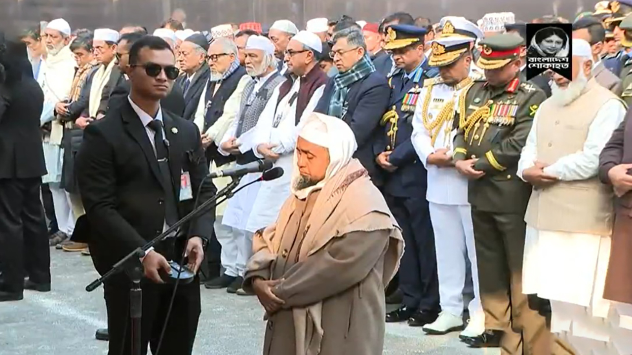 khaleda janaja-16