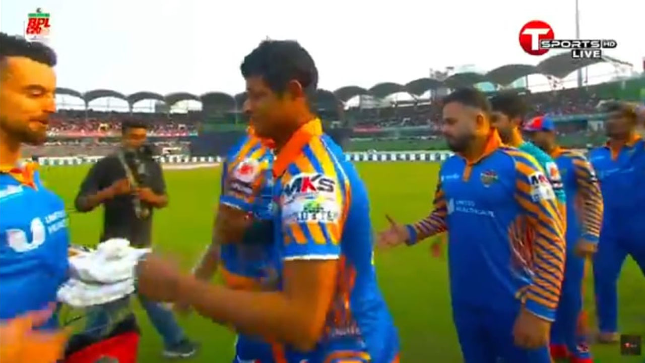 কোয়ালিফায়ারে খুলনা, রংপুরের বিদায়