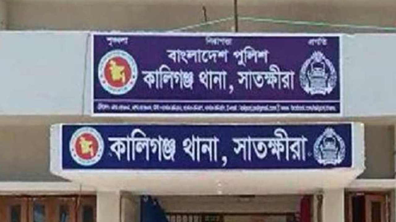 অস্ত্রের মুখে ১৫ লক্ষাধিক টাকার মালামাল লুট, আহত ৩