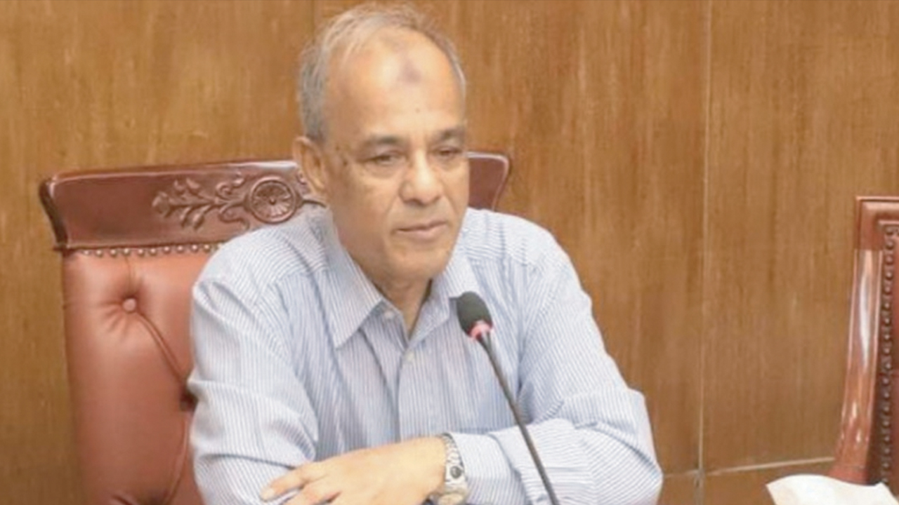 রাজনৈতিক বিবেচনায় সারের ডিলারশিপ দেয়া হবে না: কৃষি উপদেষ্টা