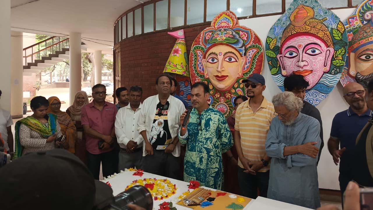 তহবিল সংগ্রহে চারুকলায় কর্মশালা শুরু