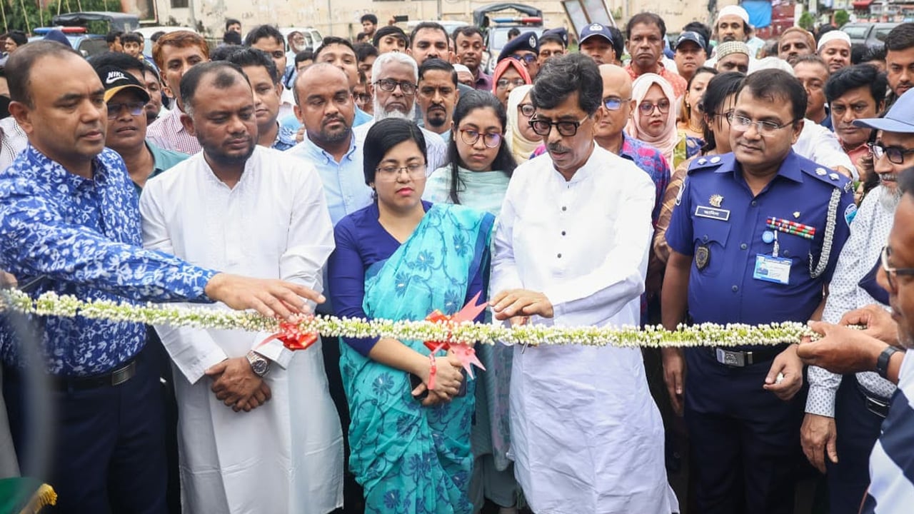 বন্যায় ক্ষতিগ্রস্ত কৃষকদের সহায়তা করবে সরকার: কৃষিমন্ত্রী