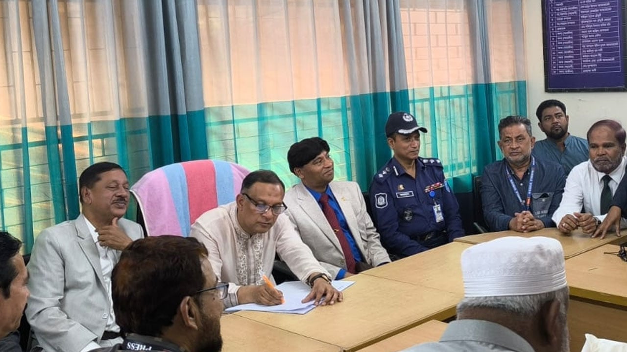 যুদ্ধের প্রভাব মোকাবেলায় প্রস্তুত সরকার : বাণিজ্য প্রতিমন্ত্রী