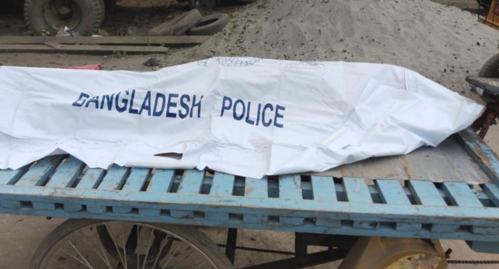 কিশোরগঞ্জের কুলিয়ারচরে ব্যবসায়ীকে গলা কেটে হত্যা