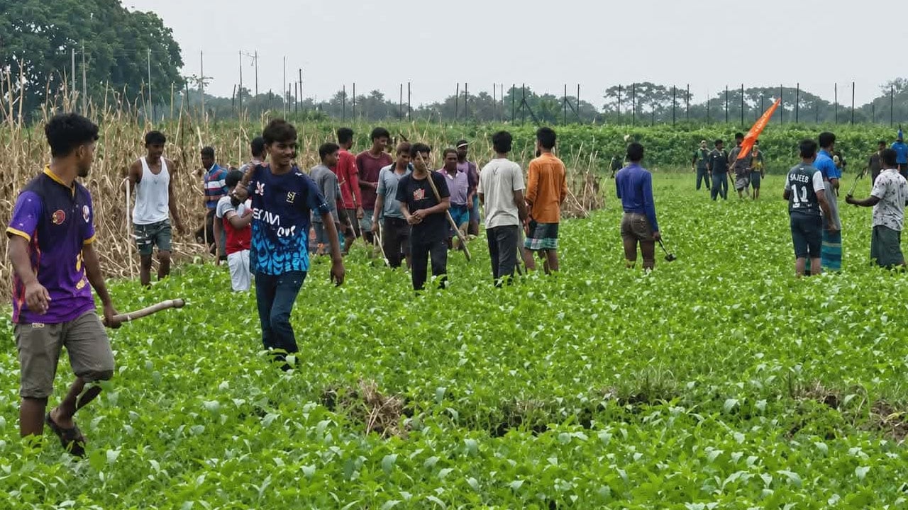 কুড়িগ্রামে আবারও বিএসএফের পুশইন ঠেকাল বিজিবি ও গ্রামবাসী