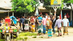 কুষ্টিয়ায় ডাম্পট্রাকের ধাক্কায় করিমনের চালক নিহত