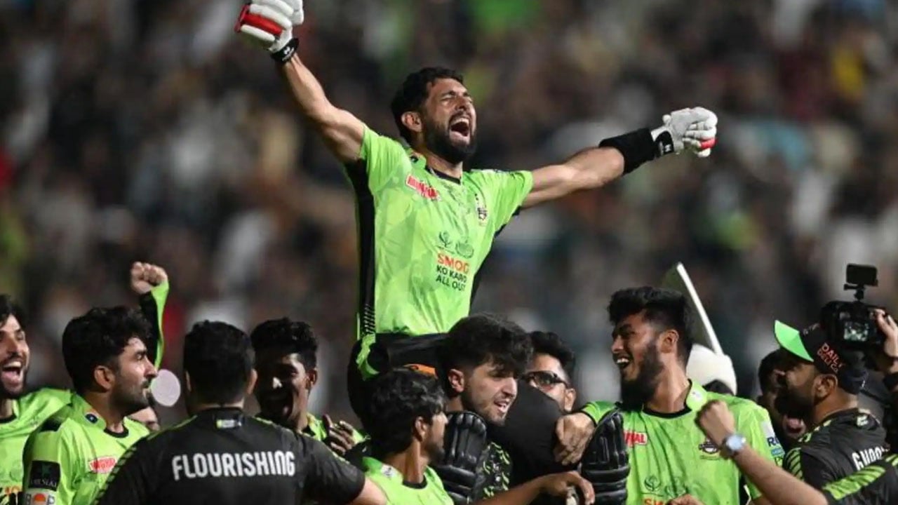 লাহোর এখন যৌথভাবে পিএসএল সেরা