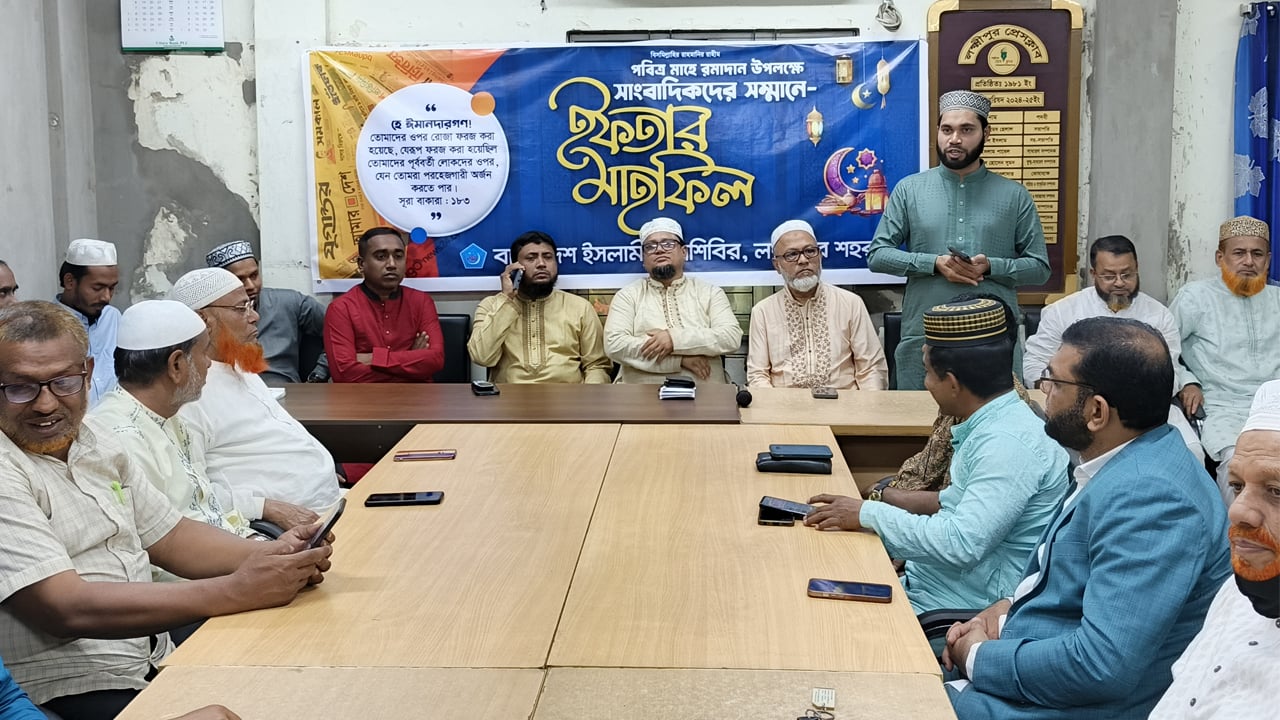 ‘ছাত্রদের মানোন্নয়নে কাজ করে শিবির’