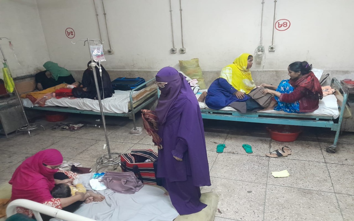 লালমনিরহাটে বাড়ছে ঠান্ডাজনিত রোগী, আক্রান্ত বেশি শিশু