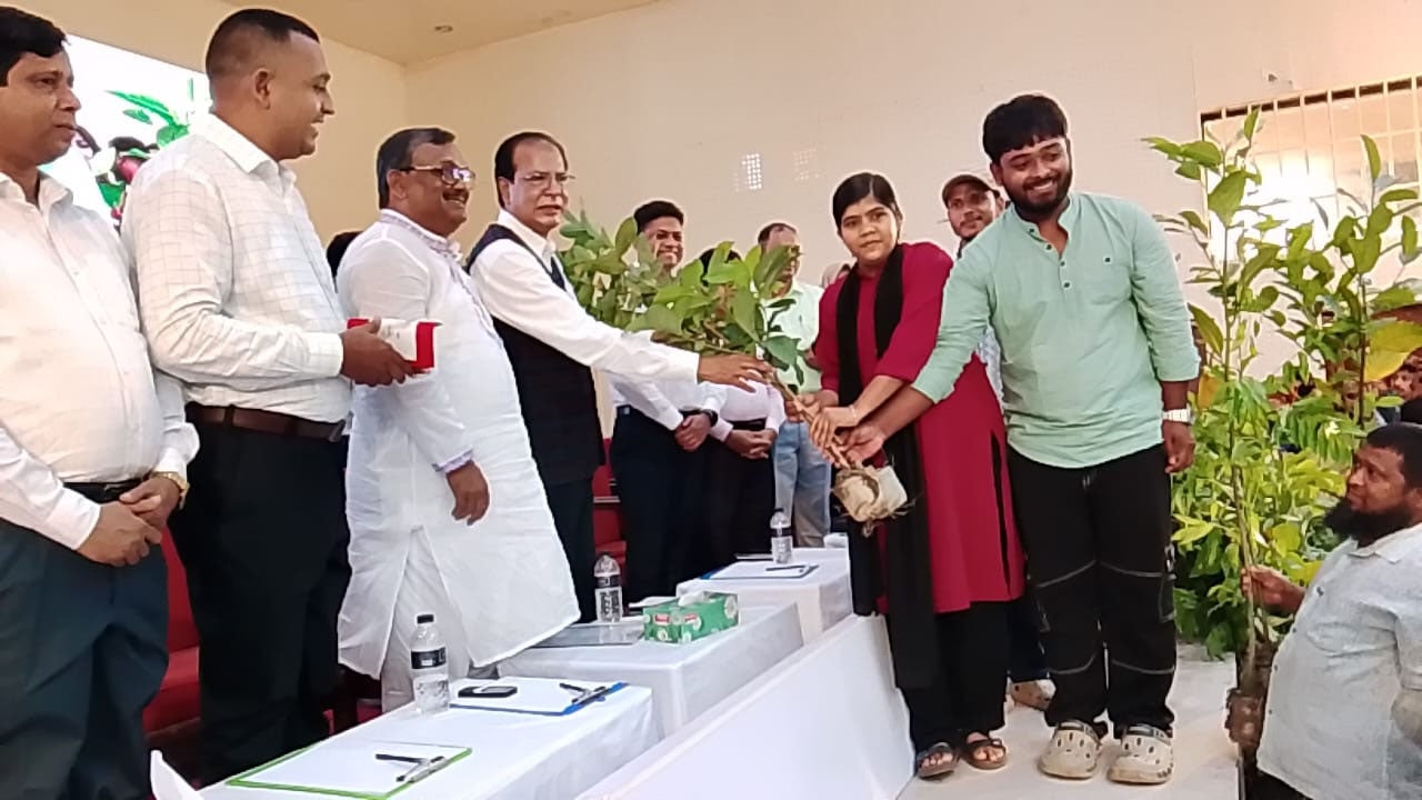 মাদক নির্মূলে সবাইকে ঐক্যবদ্ধভাবে কাজ করতে হবে: ত্রাণমন্ত্রী