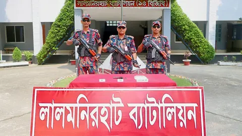কুড়িগ্রাম সীমান্তে পিস্তল, গুলি ও ৫ কোটি টাকার মাদক উদ্ধার