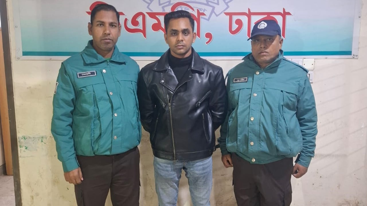 বসুন্ধরায় আইনজীবী হত্যায় গ্রেপ্তার ১