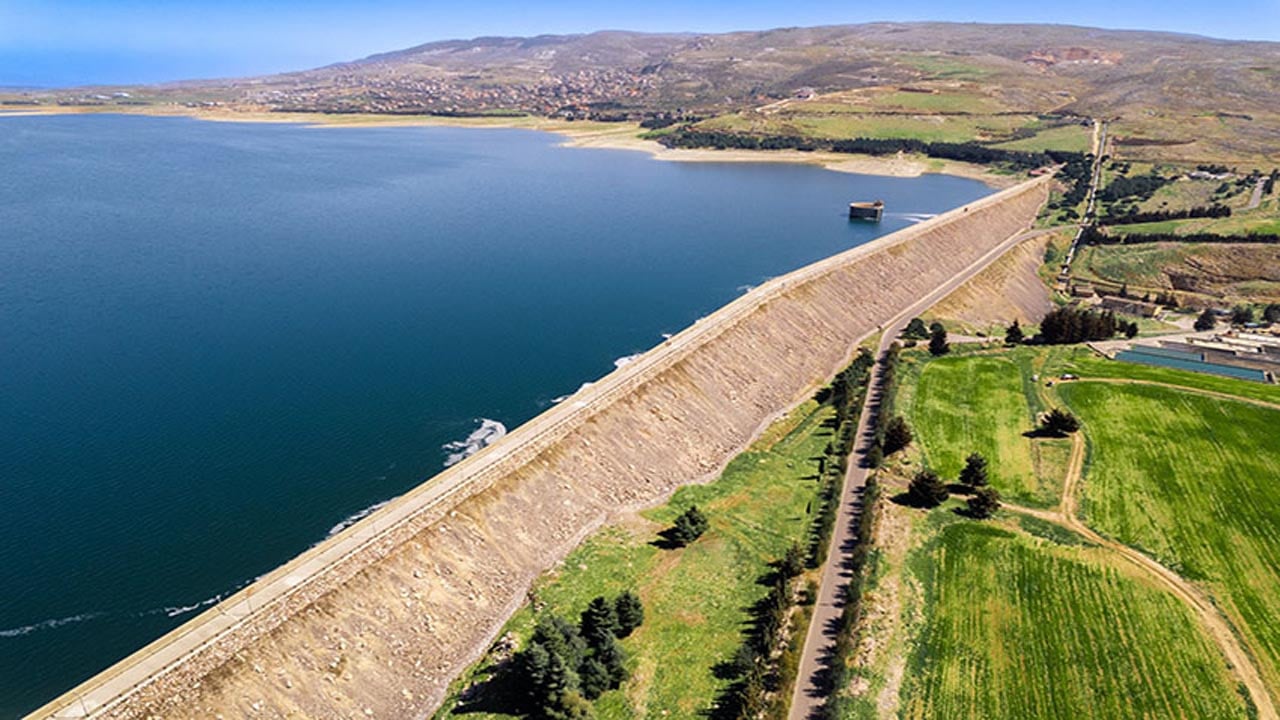 ইসরাইল দক্ষিণ লেবাননের লিটানি নদী পর্যন্ত নিয়ন্ত্রণ চায় : প্রতিরক্ষামন্ত্রী