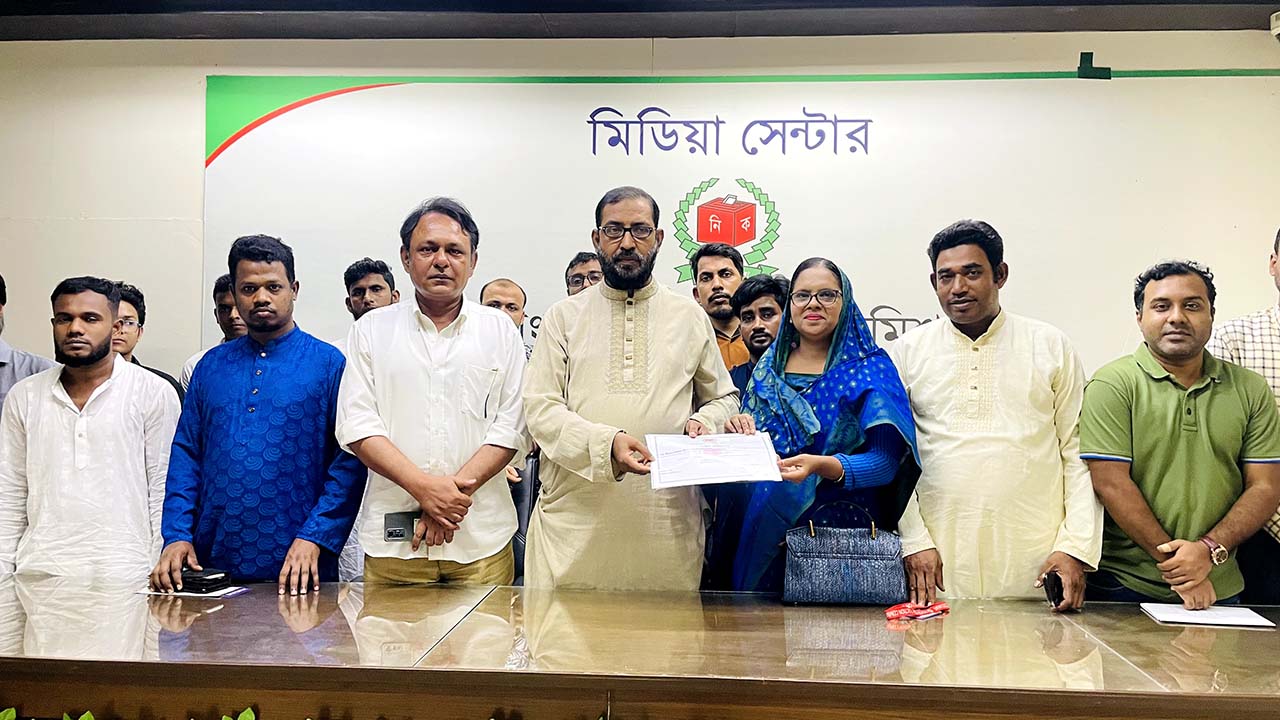 নিবন্ধন ও আনারস প্রতীক পেলো বাংলাদেশ লেবার পার্টি