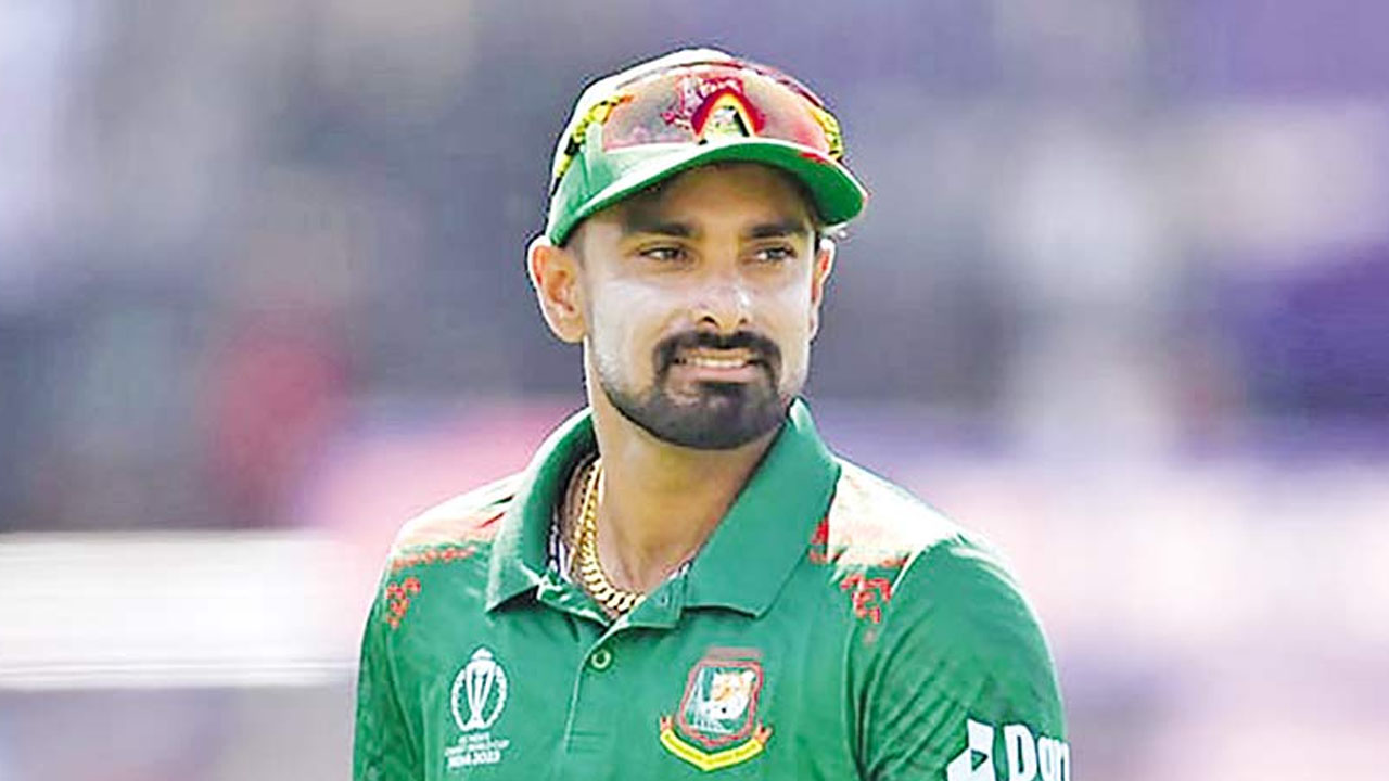 ‘লিডার হিসেবে যা করার তার চেয়ে বেশি করে’
