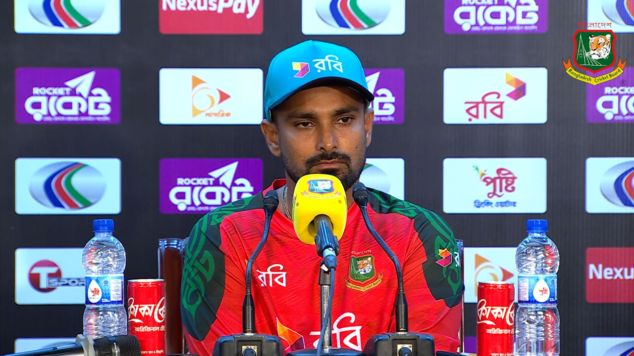 ৫ পরিবর্তনের ব্যাখ্যা দিলেন লিটন