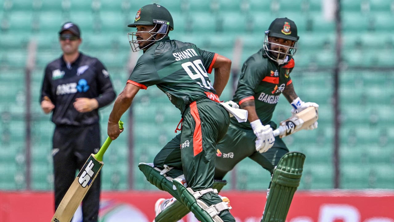 শান্তর পর লিটনের ফিফটি, শঙ্কামুক্ত বাংলাদেশ