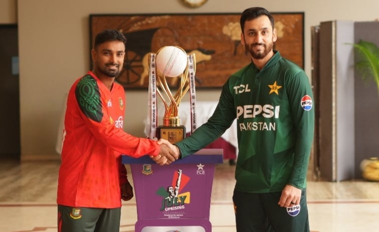 টস জিতে ফিল্ডিংয়ে বাংলাদেশ
