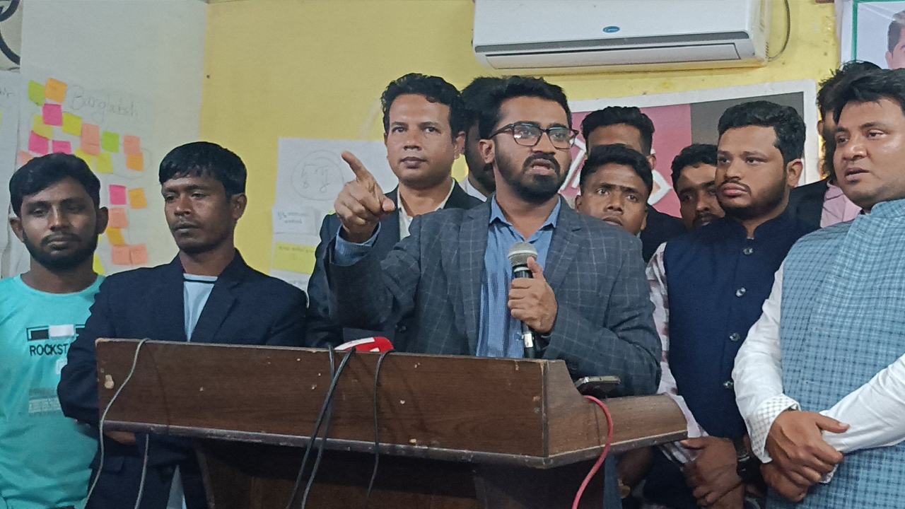 কেউ চাঁদাবাজি করলে তাকে পুলিশে সোপর্দ করুন: রাশেদ খাঁন