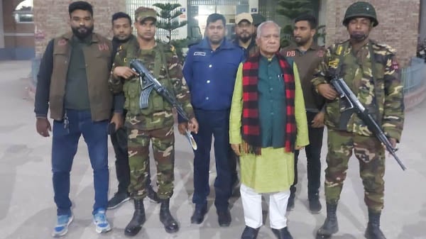 সিরাজগঞ্জের লতিফ বিশ্বাসকে কারাগারে প্রেরণ