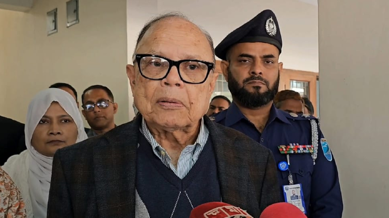 রাজস্বে ঘাটতি মেটাতে কিছু পণ্যে ভ্যাট বাড়ানো হয়েছে: খাদ্য উপদেষ্টা