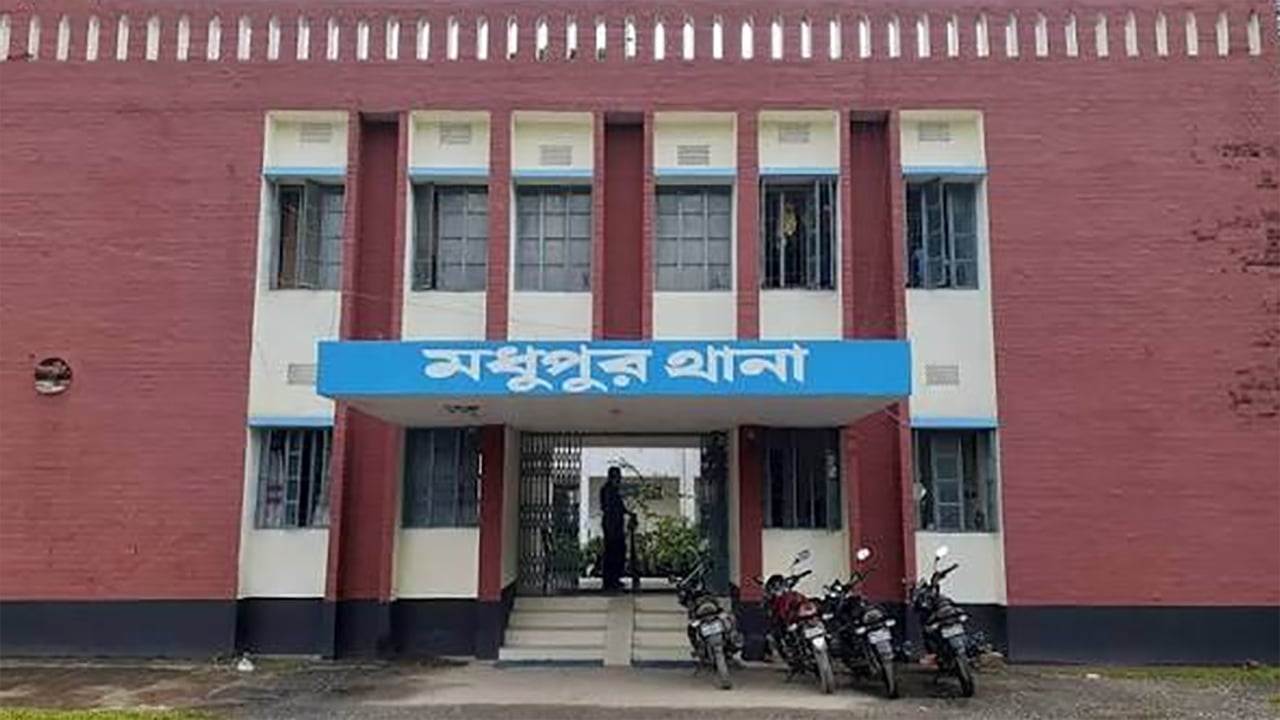টাঙ্গাইলে পরিত্যক্ত সেপটিক ট্যাংকে নেমে শিশুসহ ৪ জনের মৃত্যু