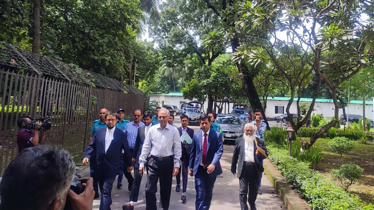 ট্রাইব্যুনালে মাহমুদুর রহমানের সাক্ষ্য অব্যাহত