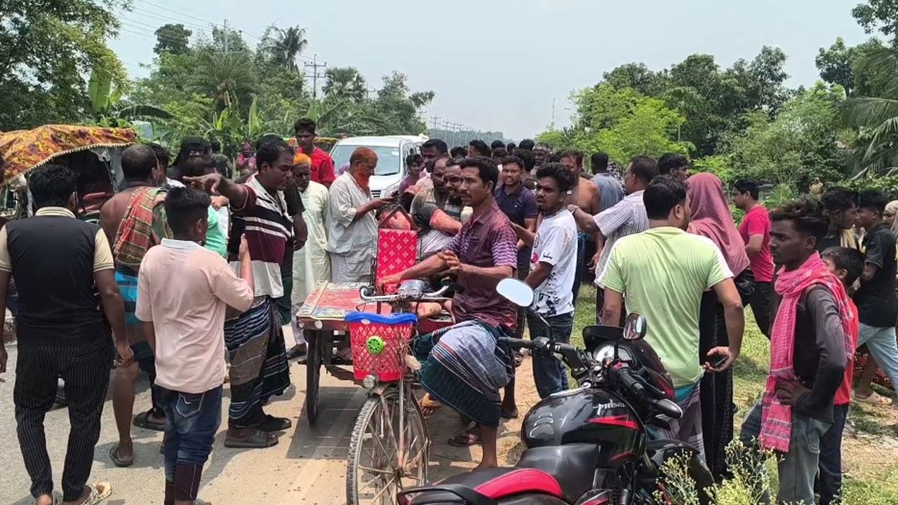 মেহেরপুরে ট্রাক-অটোরিকশা সংঘর্ষে শিশুসহ নিহত ২