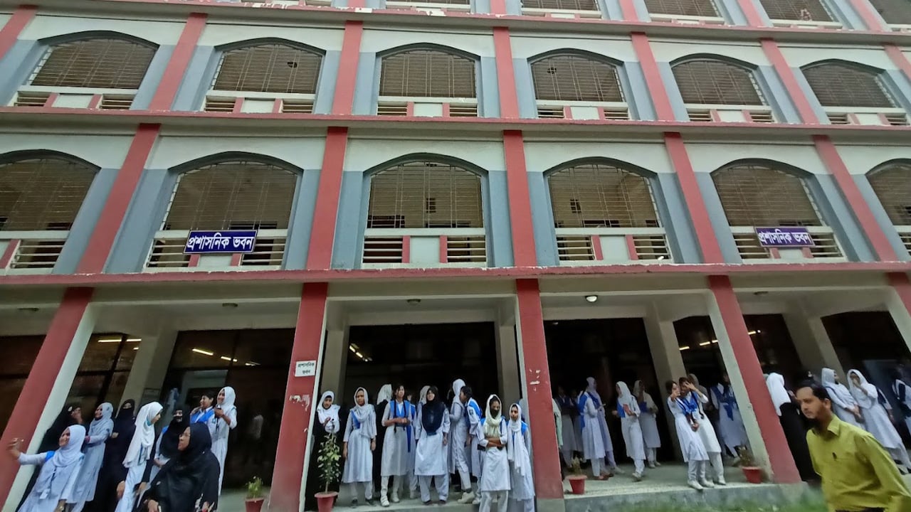 নানকের ঘনিষ্ঠ অধ্যক্ষের অপকর্মের প্রমাণ পেয়েছে কমিটি