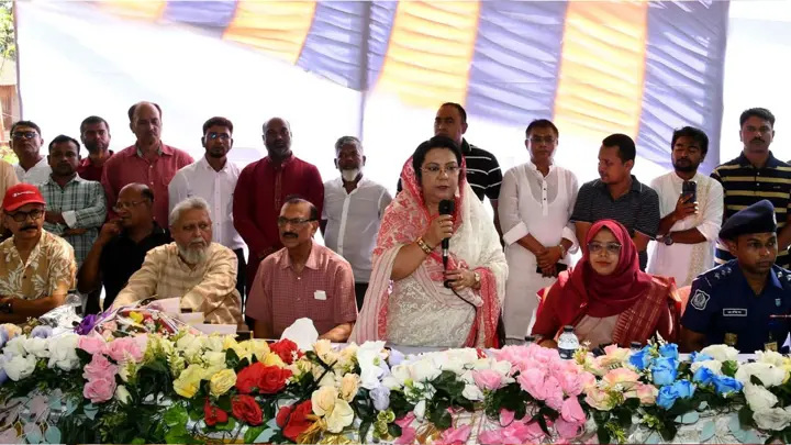 ঐক্যবদ্ধভাবে কাজ করলে এলাকার উন্নয়ন ত্বরান্বিত হবে: খাদ্যমন্ত্রী 