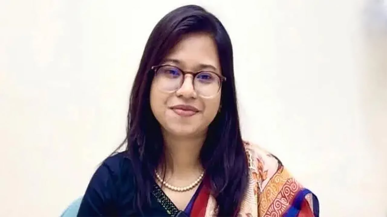 মনিরা শারমিনের এমপি হওয়া অনিশ্চিত?