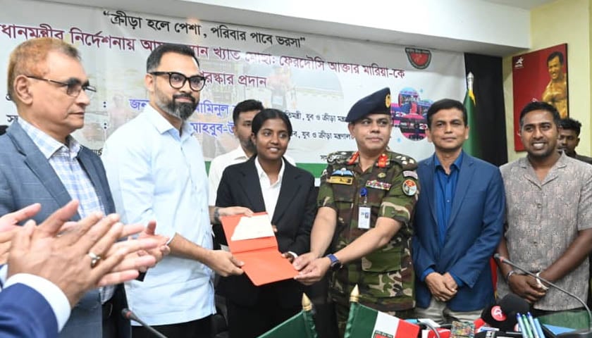 প্রধানমন্ত্রীর নির্দেশ আর্থিক পুরস্কার ও স্পন্সরশিপ পাচ্ছেন ‘আয়রনম্যান’ মারিয়া