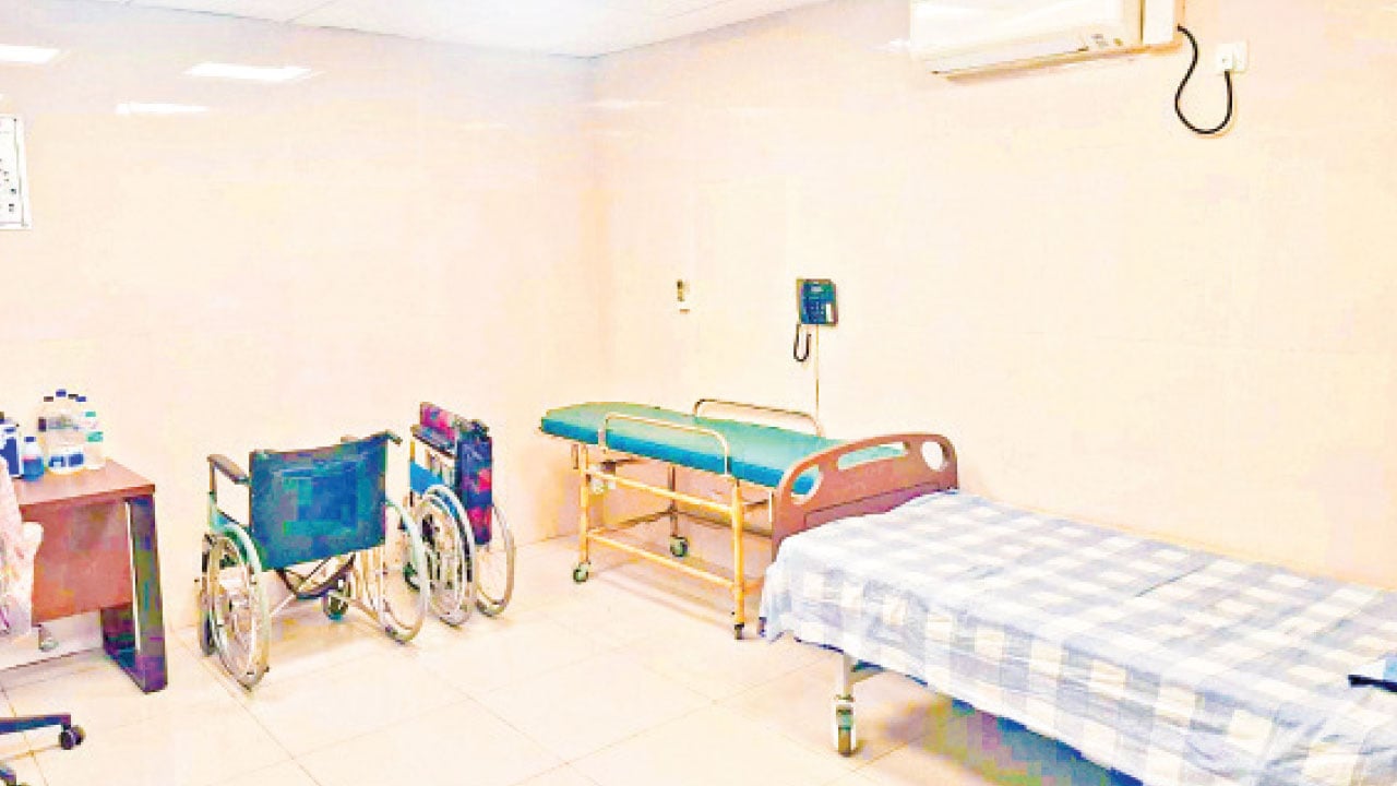 মেট্রোস্টেশনে মেলে প্রাথমিক চিকিৎসা, জানেন না যাত্রীরা