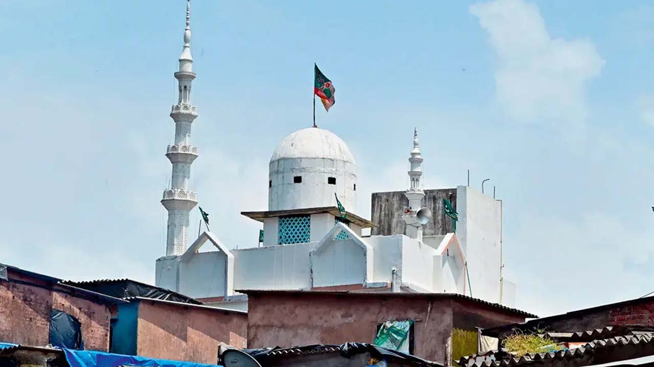 মহারাষ্ট্রের মসজিদে বিস্ফোরণ, এলাকায় আতঙ্ক
