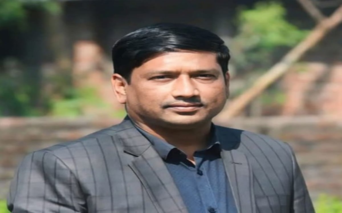 ডিমলা উপজেলা আওয়ামী লীগের
সাধারণ সম্পাদক গ্রেফতার