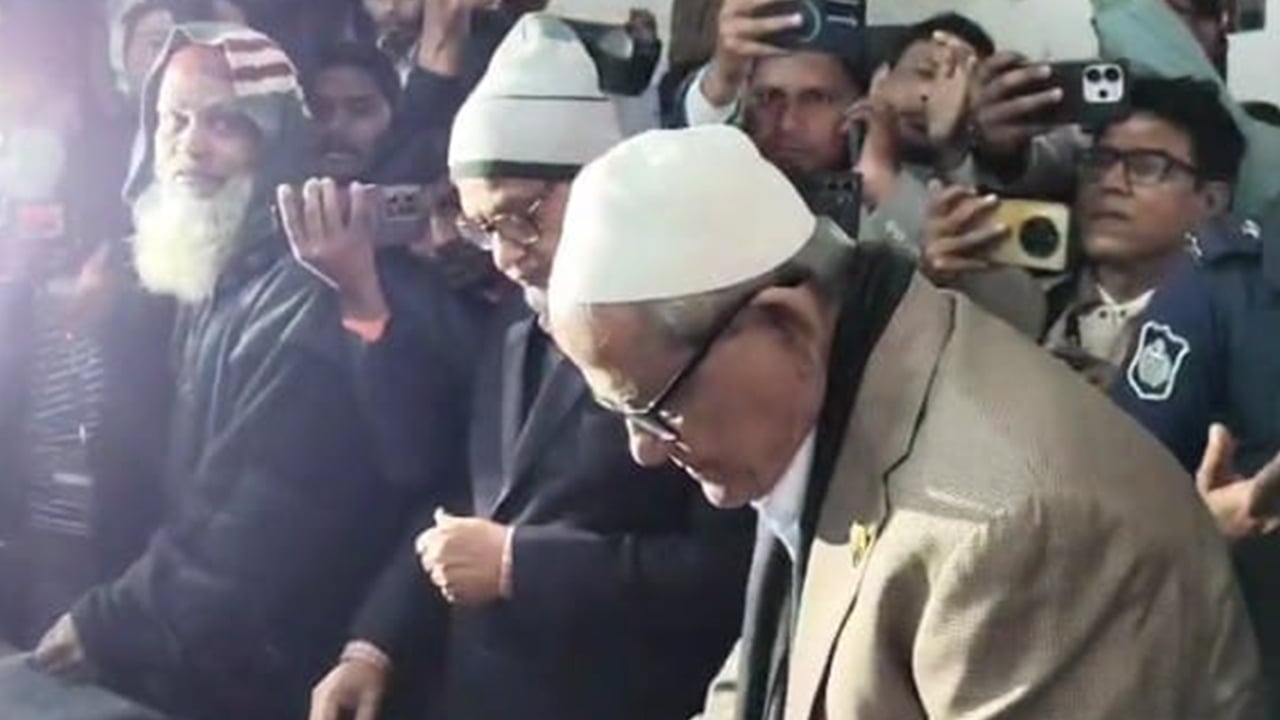 গণতন্ত্রের যে যাত্রা শুরু হলো, এই পথ আরো মসৃণ হবে: মির্জা ফখরুল