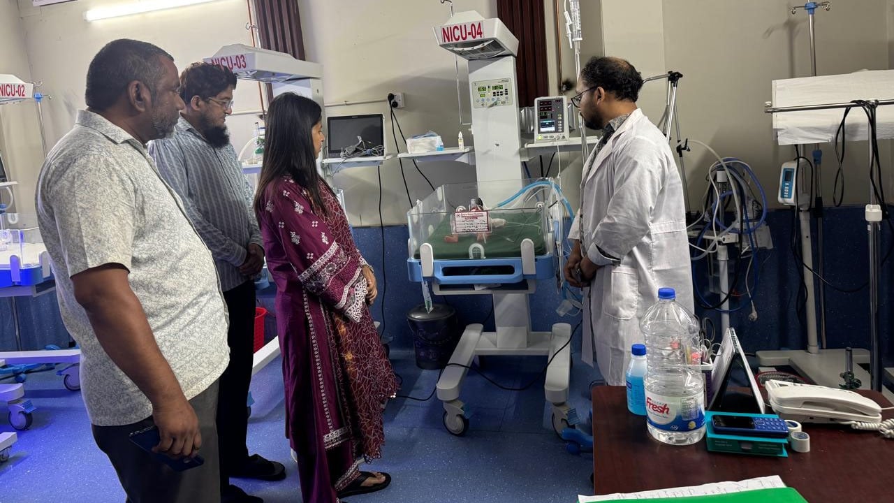 মিরসরাইয়ে কালো পলিথিনে মোড়ানো নবজাতক উদ্ধার
