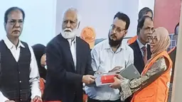 দুর্যোগ ঝুঁকি হ্রাসে বিশেষ অবদান, রাষ্ট্রীয় সম্মাননা পেলেন মিরসরাইয়ের উম্মে হাবিবা