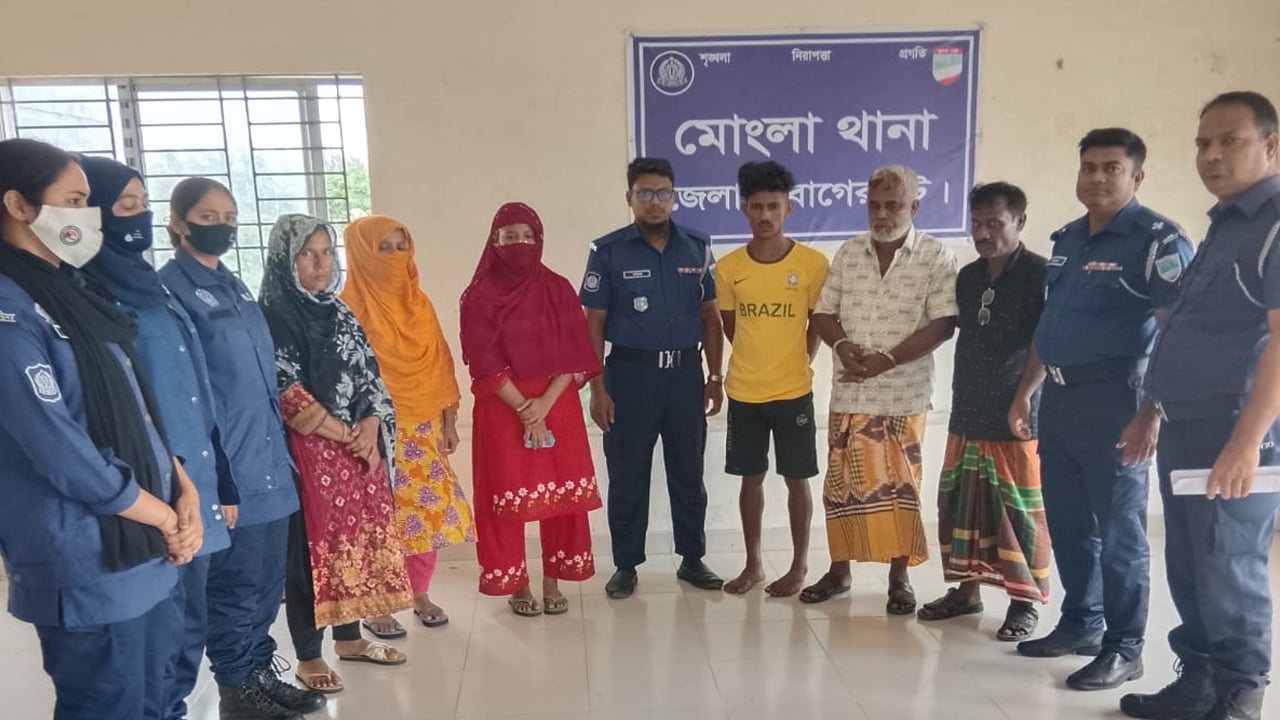মোংলায় কোস্টগার্ডের ভাসমান স্টেশনে হামলা, গ্রেপ্তার ৬