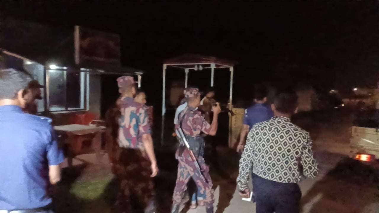 বিএসএফ এর গুলিতে নিহত মুজিবের লাশ ফেরত দিল ভারত
