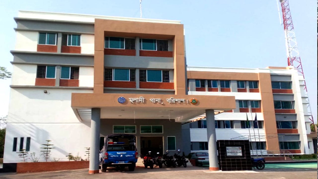 স্বামীর মাটিচাপা লাশ উদ্ধার, স্ত্রী আটক