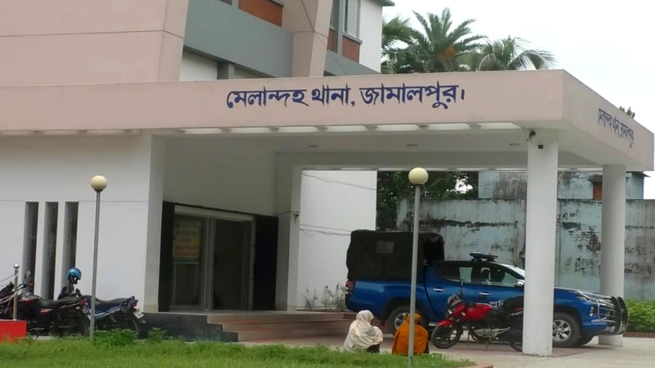 মেলান্দহে সড়ক দুর্ঘটনায় ব্যবসায়ীর মৃত্যু