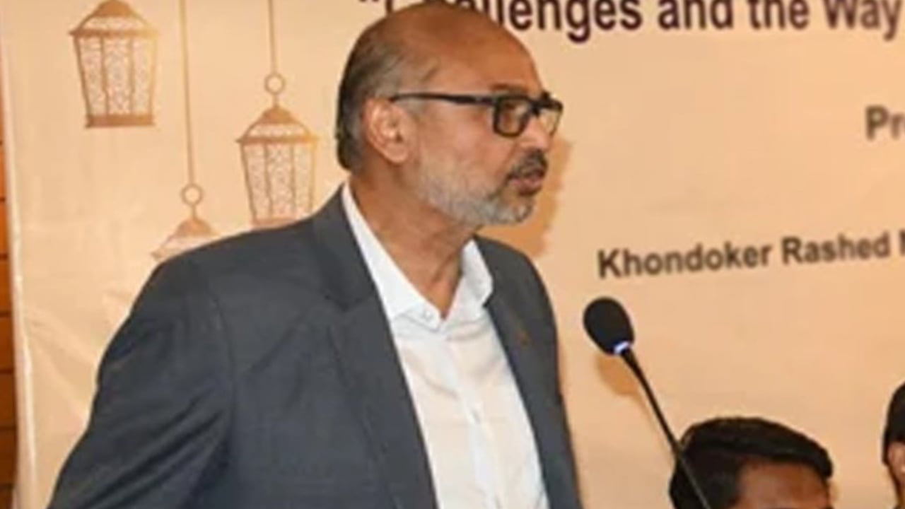 দেশী-বিদেশী ঋণের শংকা থেকে মুক্ত করা সরকারের লক্ষ্য