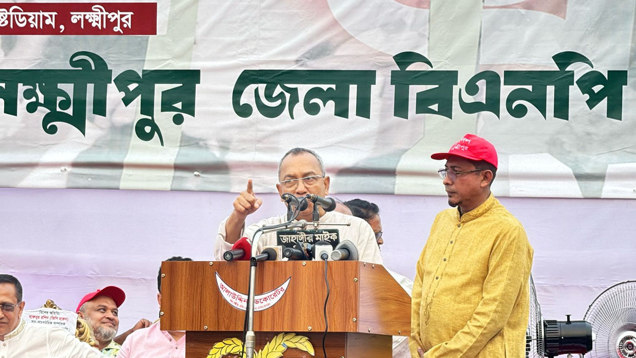 তারেক রহমানকে স্বসম্মানে ফিরিয়ে আনুন: মুন্না