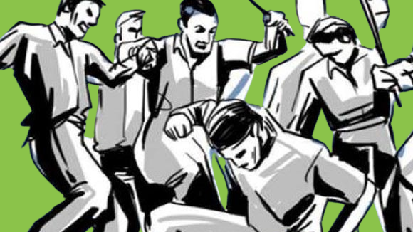 ঠুনকো অজুহাতে আইন হাতে তুলে নিচ্ছে ‘মব’