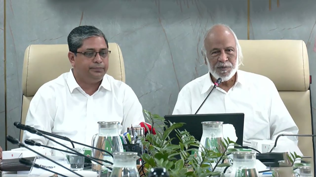 কোনো ধরনের দুর্নীতিকে প্রশ্রয় দেবে না সরকার