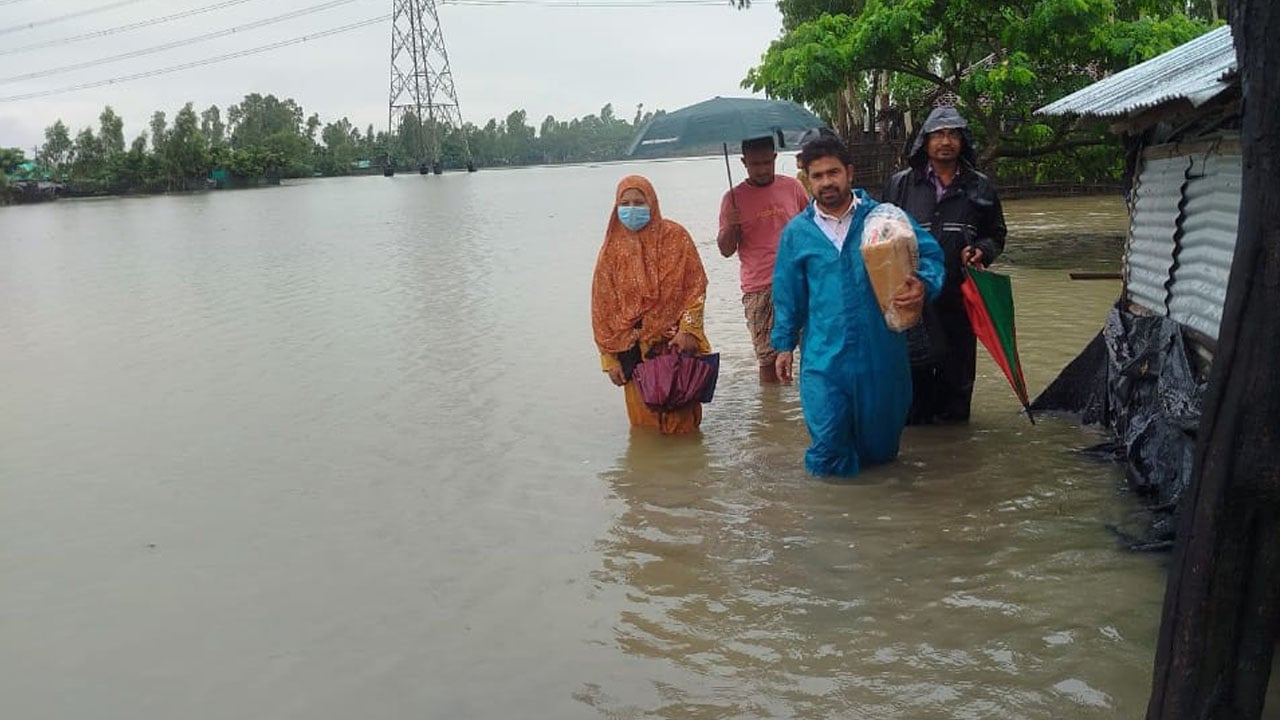 বাঁশখালীর বন্যাদুর্গত এলাকায় ডায়রিয়ার প্রকোপ, দুইজনের মুত্যু