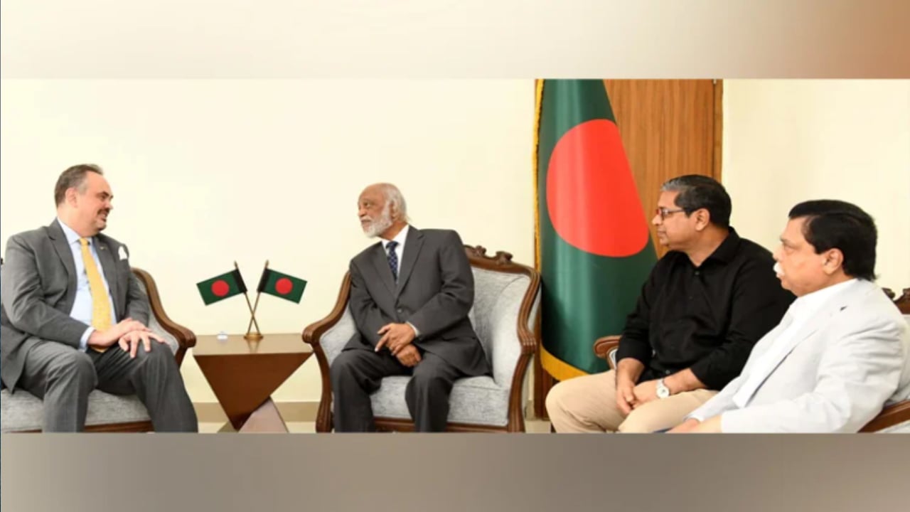 বাংলাদেশে বিনিয়োগে মার্কিন রাষ্ট্রদূতের প্রতি আহ্বান 
