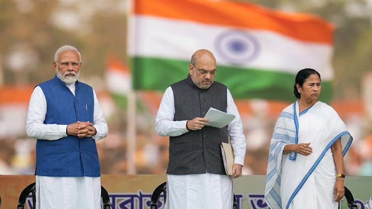 মমতাকে সরাতে মোদি-শাহের নজিরবিহীন নির্বাচন